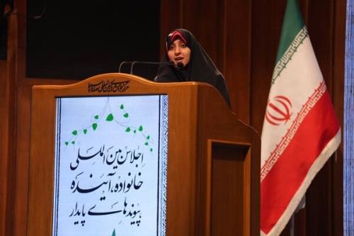 ارزش های خانوادگی میراثی باارزش که باید نسل به نسل حفظ شود