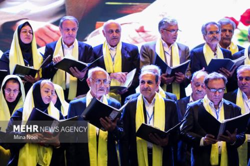 تأسیس مراکز زندگی ویژه سالمندان در پایتخت و افتتاح ۲۵۲ خانه محیط زیست