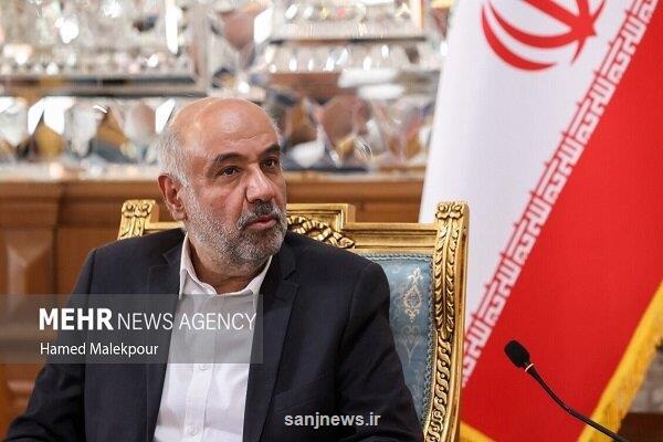 مردم نباید قربانی خدمات کم کیفیت دولتی شوند