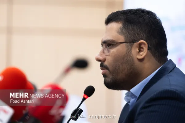 پذیرایی زائرین آقای شهید ایران در میدان مرکزی میوه و تره بار