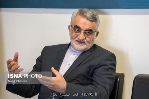 بروجردی: ایران بیدی نیست كه با بادهایی همچون اجلاس لهستان بلرزد