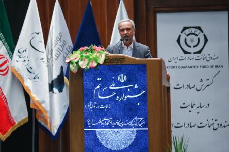 جواب ما به تحریم حداكثری باید همبستگی حداكثری در صحنه تولید باشد