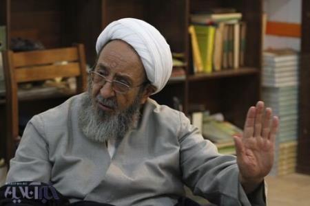 پاسخ هادی غفاری به بهتان كشتن هویدا