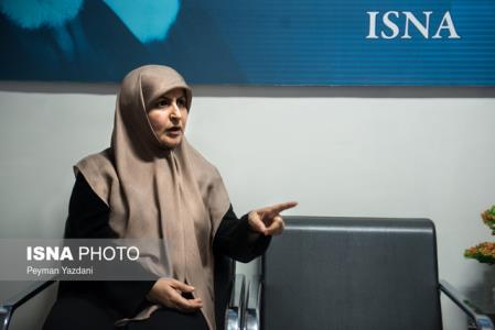 جنگ با دولت در بحران كرونا نتیجه مثبتی به نفع مردم نداشت