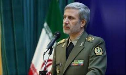 عمق حضور نیروهای مسلح ایران را در آب های آزاد افزایش خواهیم داد