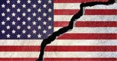 آمریكا در انتها مرحله تاریخی خودش و مرحله انتقال قدرت است